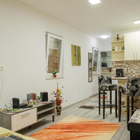Studio Apartments Kim - Dilberovic Mostar Buitenkant foto