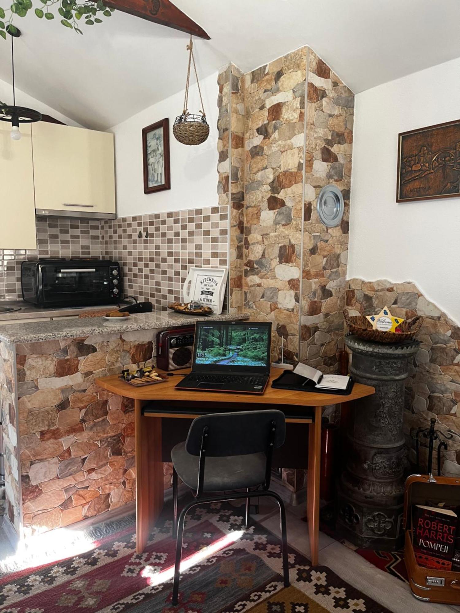 Studio Apartments Kim - Dilberovic Mostar Buitenkant foto
