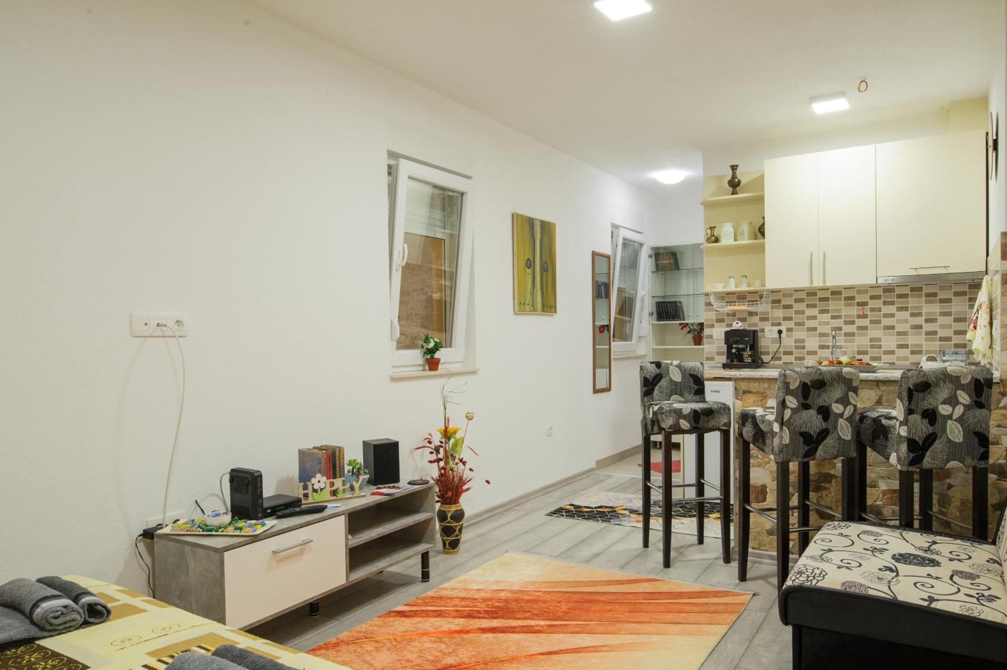 Studio Apartments Kim - Dilberovic Mostar Buitenkant foto